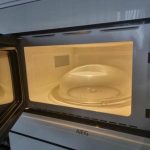 o-que-acontece-se-limpar-o-micro-ondas-com-limao-e.jpg